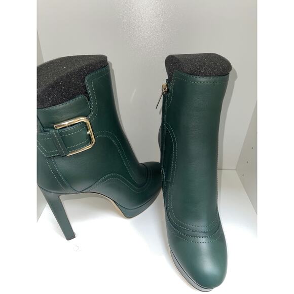 Jimmy Choo Green Leather Ankle Boots with Gold Buckle Detail - Size 36.5 - Picture 1 of 4